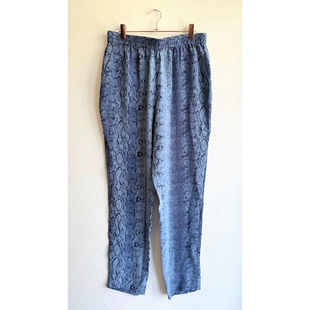 Joie 100% Silk Talina B Jogger Pants in Dark Navy Snakeskin Print size M NWT